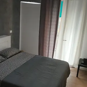 Domus Felsina Bed & Breakfast