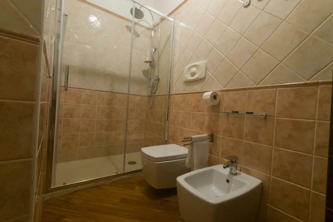 Bed & Breakfast Suite del Borgo - Affittacamere - Guest house Bologna